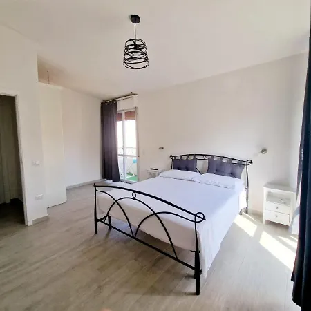Appartamento Villasimius Holiday מלון *